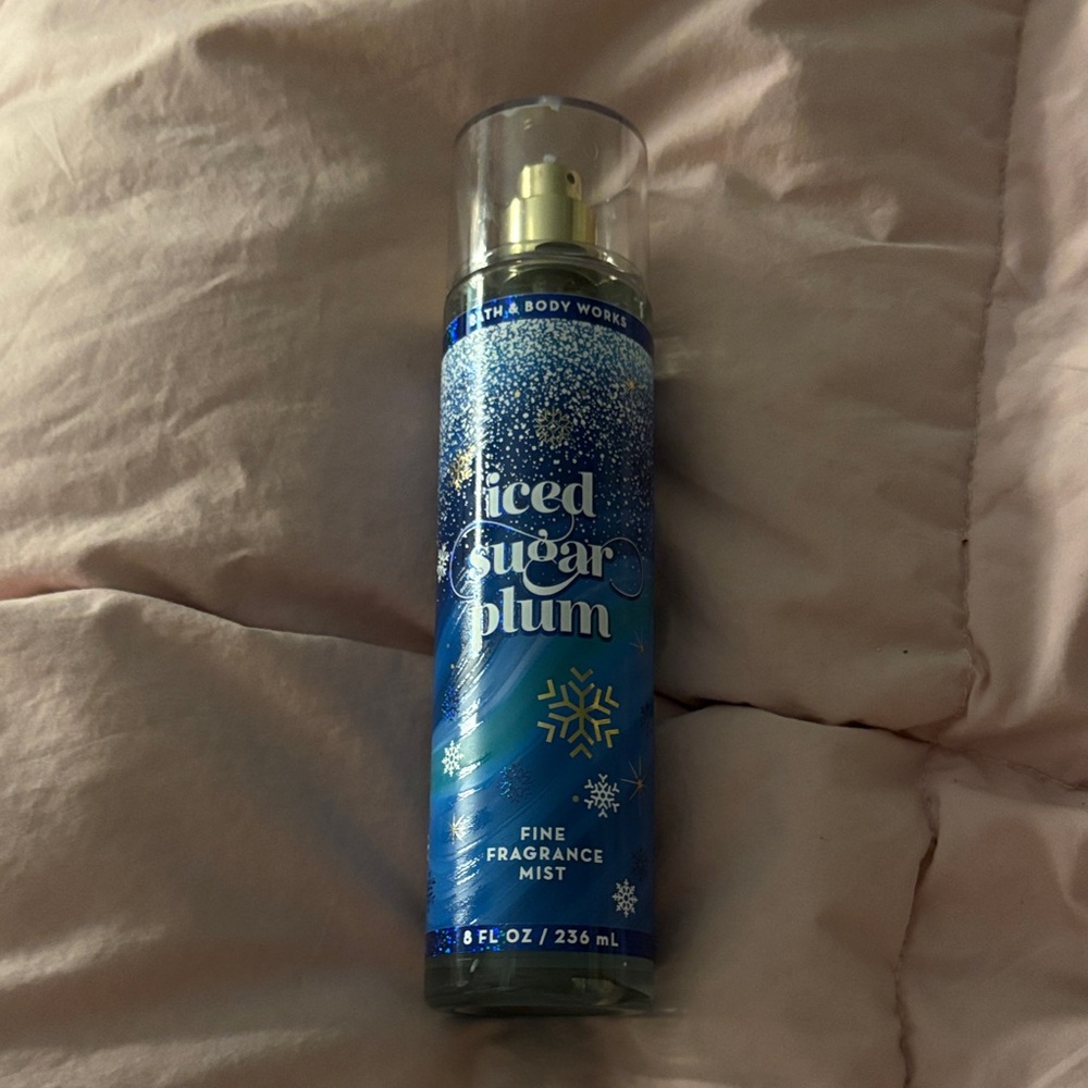 Bath & Body Works Iced Sugar Plum Mist - Blue and Gold